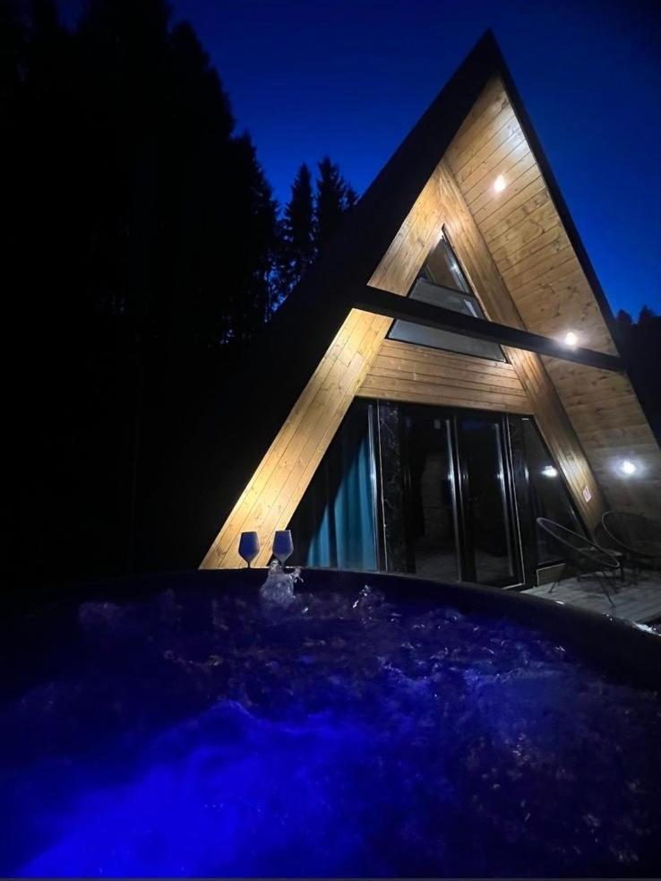 Cabana Green Hill Borşa Eksteriør billede